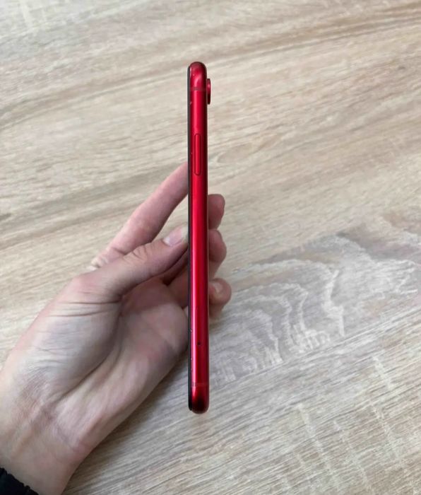 Айфон xr 64гб  срочно