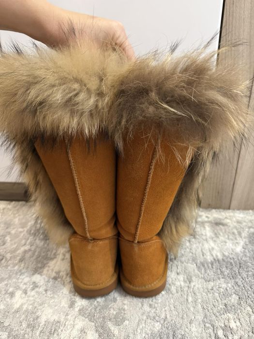 Апрески от велур с много топъл пух и косъм от лисица