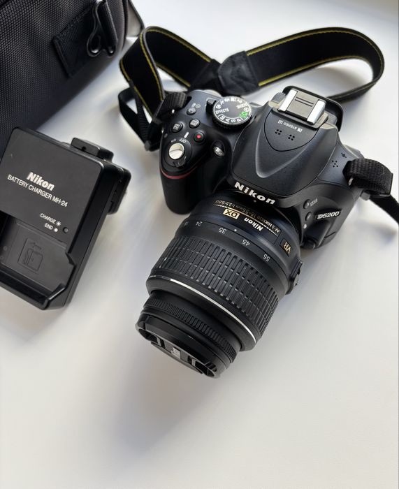 Nikon D5200 объектив 18-55 мм