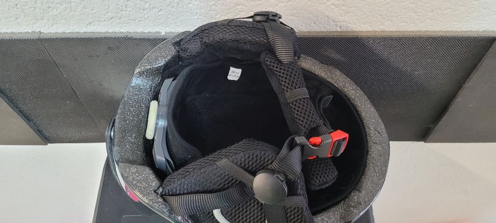 Ски каска за дете