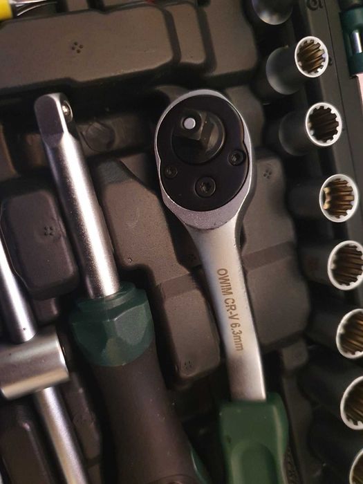 Trusa biti cu clicket 1/4 si tubulare Euri