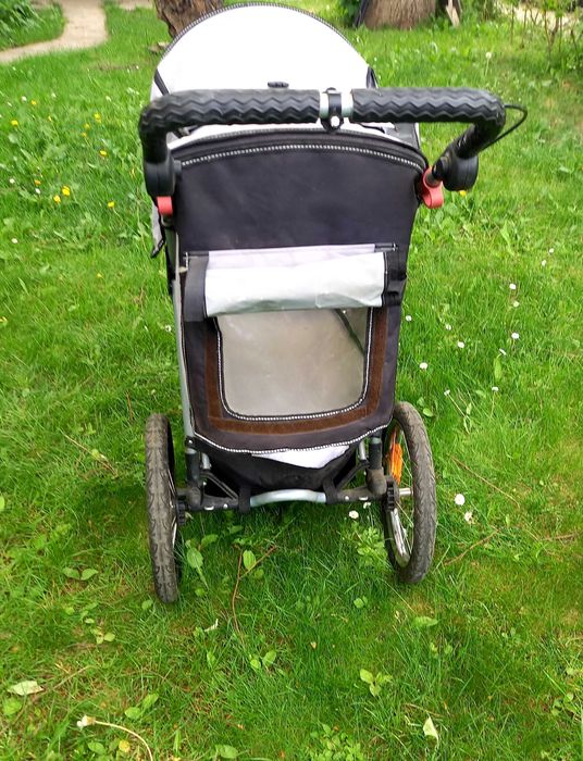 Cărucior  pentru câini paralizati sau probleme locomotorii