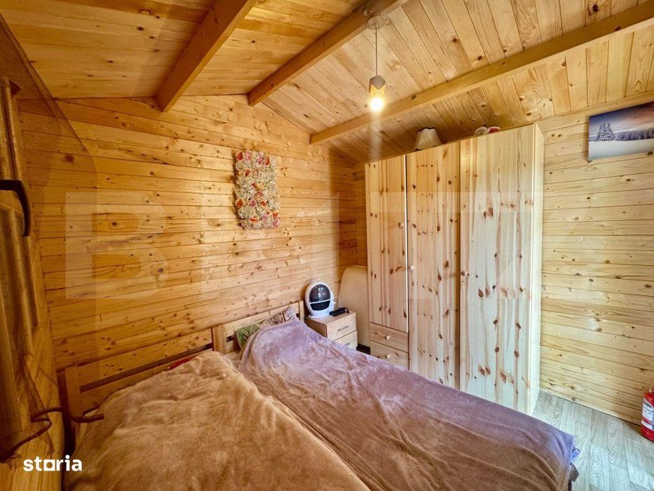 Cabane de vanzare, cu 3 camere, 50 mp, zona Brad