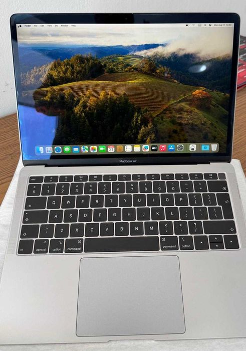 Macbook Air 13 2019 Intel Core i5 SSD 256GB/8GB RAM
