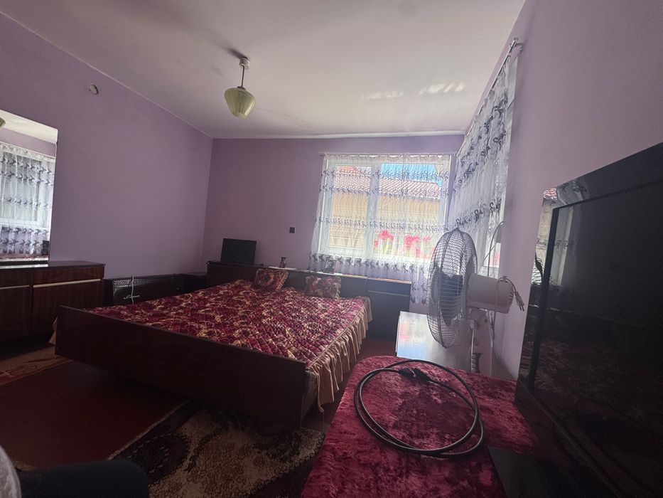 Продава се Къща в с. Бреница, Област Плевен - 500 кв.м за 100 €/кв.м - Снимка #20