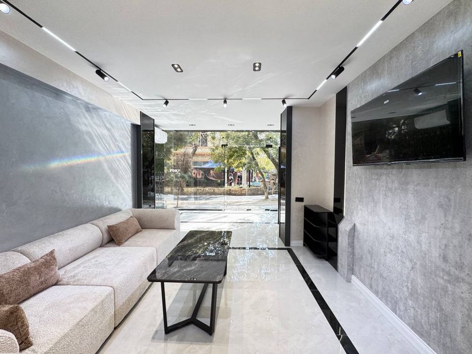 Улица Бабура евро нежилое помещение 90кв.м с мебелью и техникой срочно