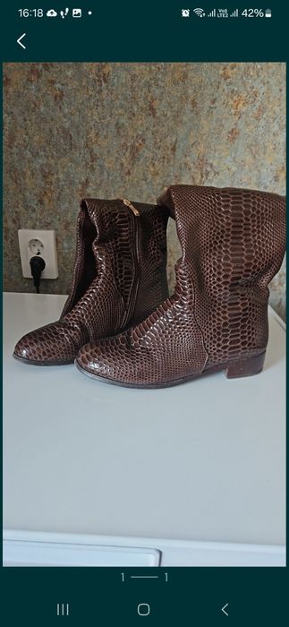 Отдам женскую обувь