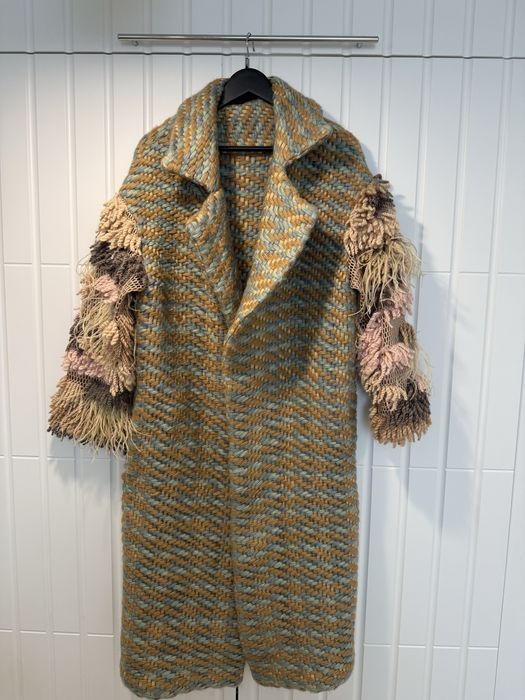 Кардиган грузинского дизайнера Lalo