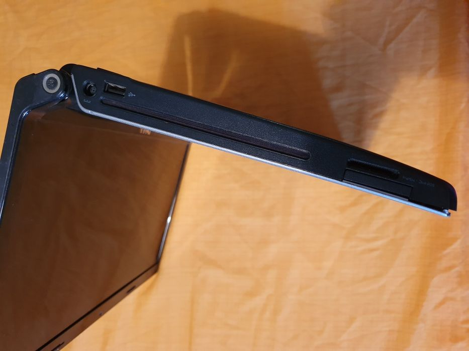 Лаптоп Dell в добро състояние