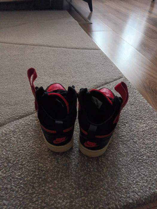 Nike Court Borough Mid 2 Roșu cu negru