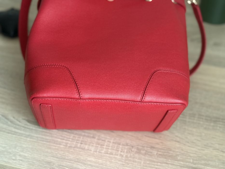 Чанта Furla червена НОВА