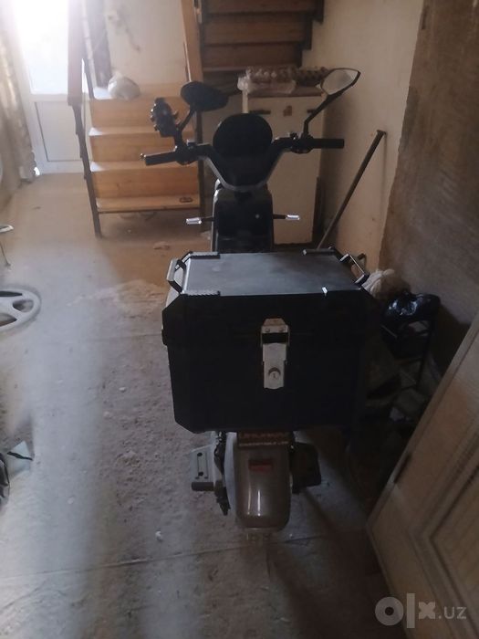 Skuter sotilad srochna