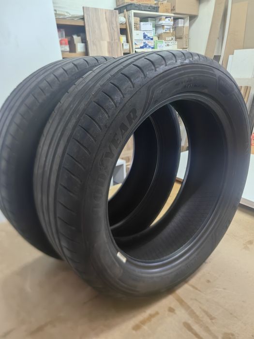 235 50 19 летни Goodyear Eagle F1