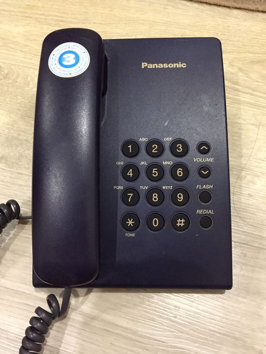 Стационарный телефон и беспроводный терминал