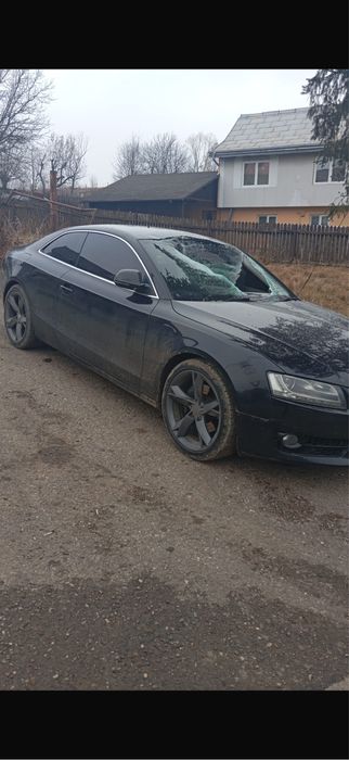 Dezmembrez Audi a5 3.0tdi CCQV automat/Quatro coupe 2010