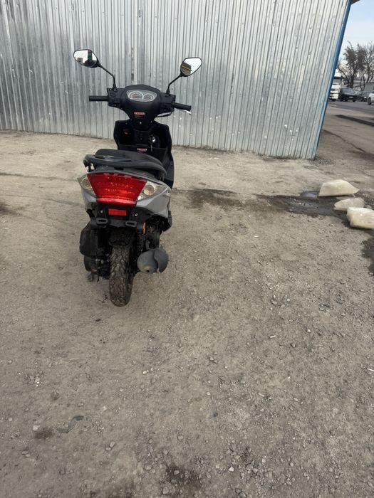 Мопед Benalli 200