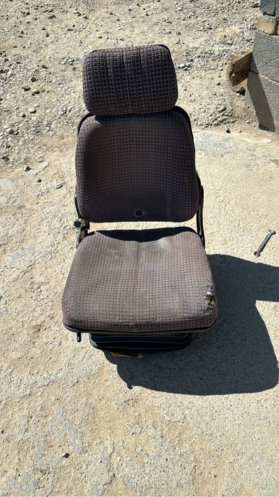 Сидения пагрузчик