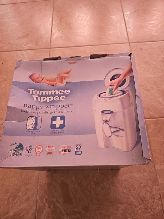 Бебешки уреди и стол за хранене