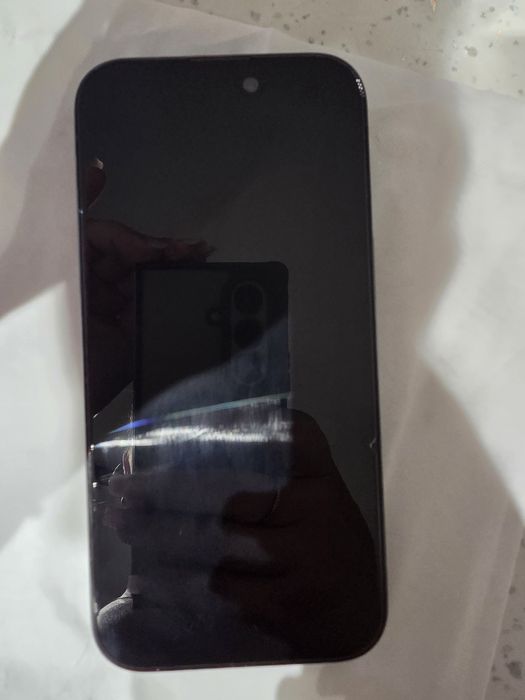 Iphone 15 negru 2300 Lei