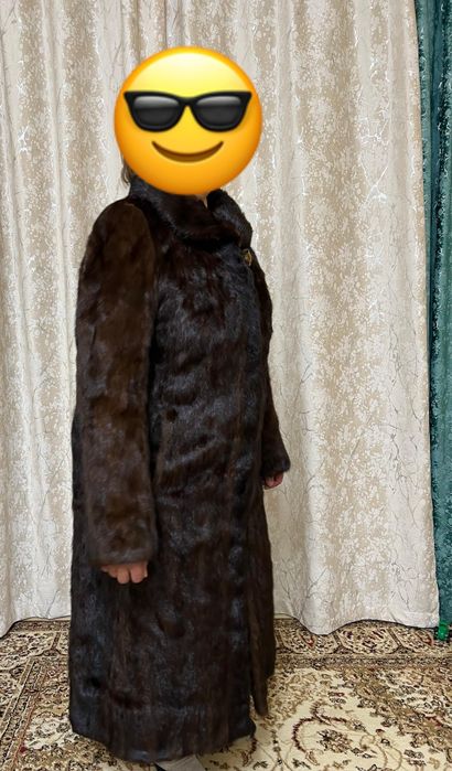 Шуба   норковая.