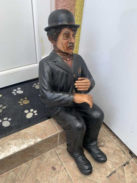 Statuie scari Charlie Chaplin decor