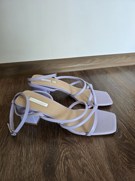 Дамски обувки на ток