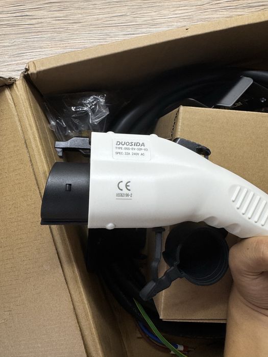 Зарядная станция для Американских и Корейских (Type1) электромобилей