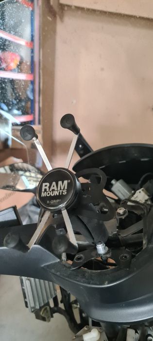 Toba Akrapovic  BMW C650GT