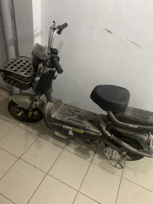 электро скутер 2025 года