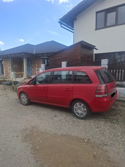 Vând Opel zafira 1,9 an 2007
