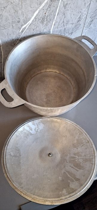 Казан на 10 литров, продам 7000