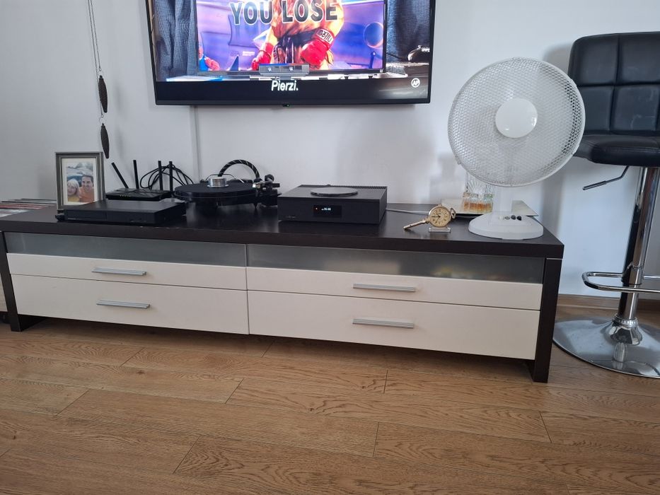 vand comoda TV 180/60/40