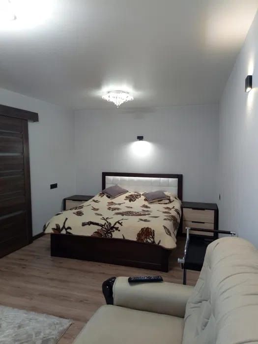 2-х комнатная посуточно. Абая-Ташкентская