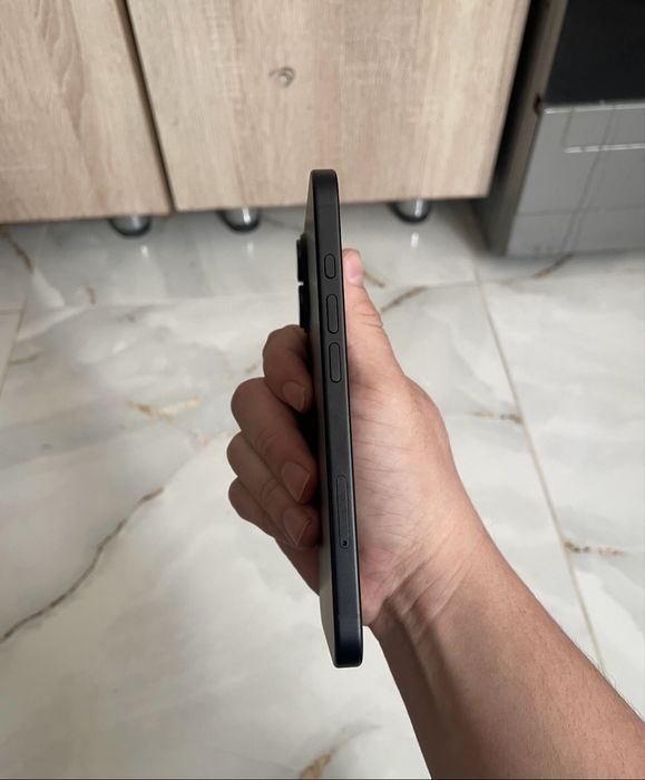 Iphone 16 с гарантием