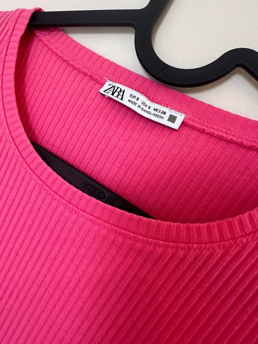 Блуза с къс ръкав ZARA