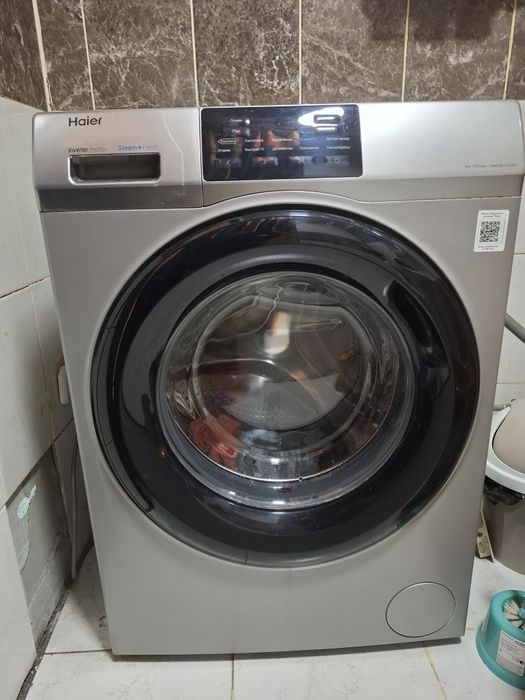 Продам стиральную машинку Haier