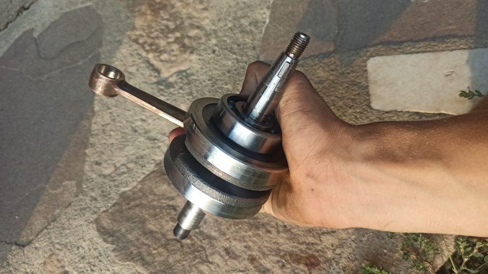 Vand Bielă Derbi Senda