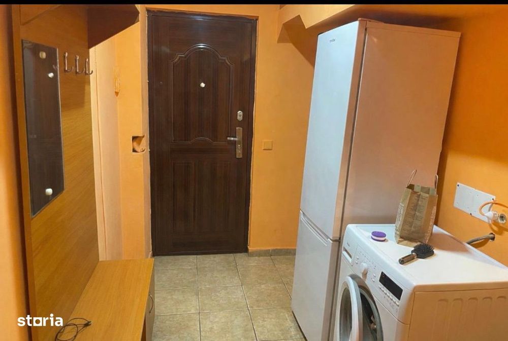 Apartament 2 camere, Craiovita - zona Materna