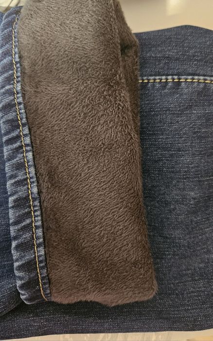 Продаётся джинсы