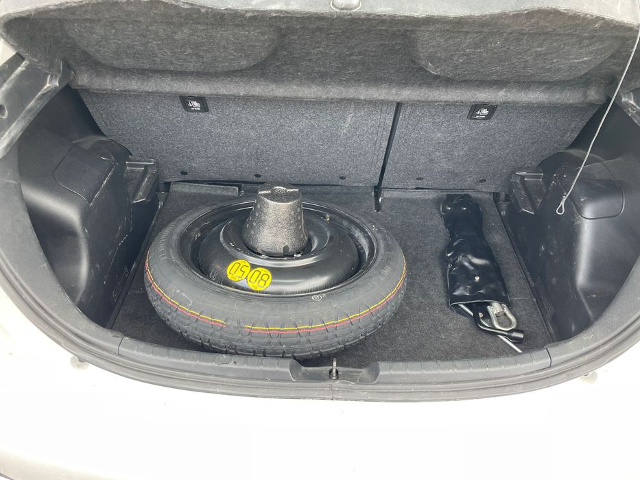 Toyota Yaris P13, 1.0i, 72 ph., 5 sp., engine 1KR-FE, 2020,Тойота Ярис