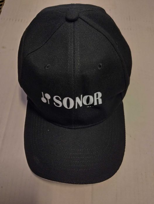 Шапки  с  кузирка