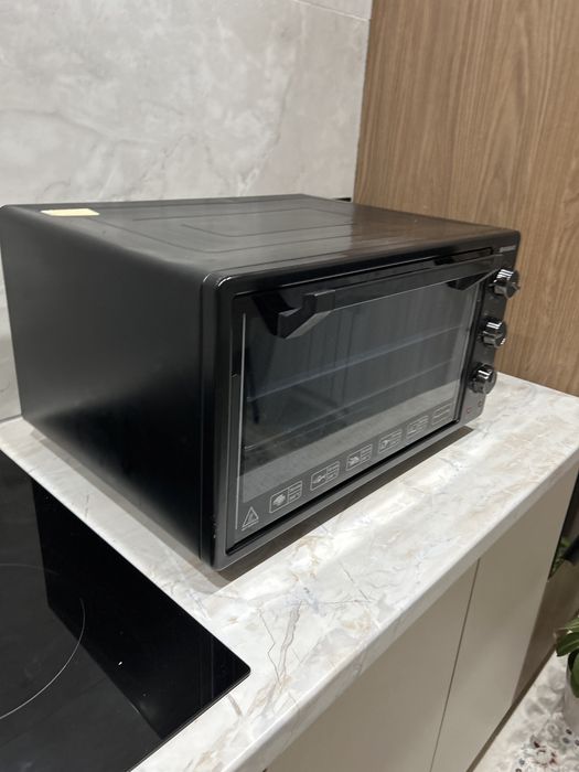 Продам электропечь в хорошем состояний.