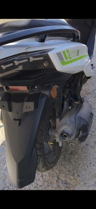 Продаётся скутер maxxis