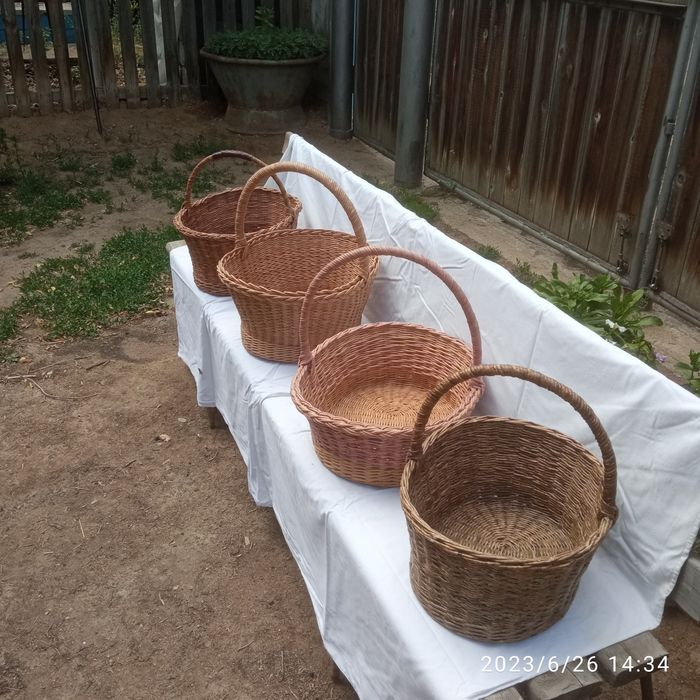 Плетеные корзины