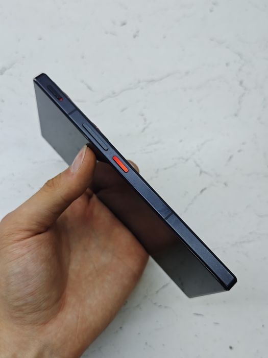 ZTE Nubia Z50 Ultra Sotlad