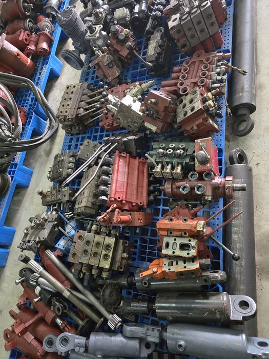 Distribuitor hidraulic macara telemac ht 125