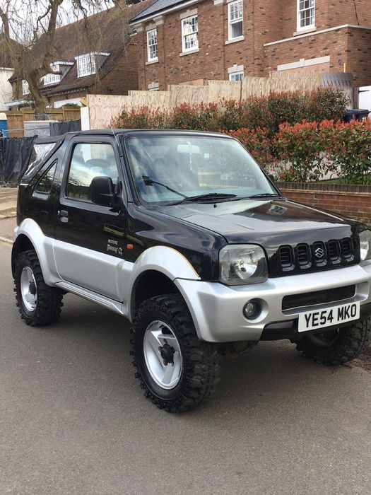 Vind jeep suzuki Jimny 2004