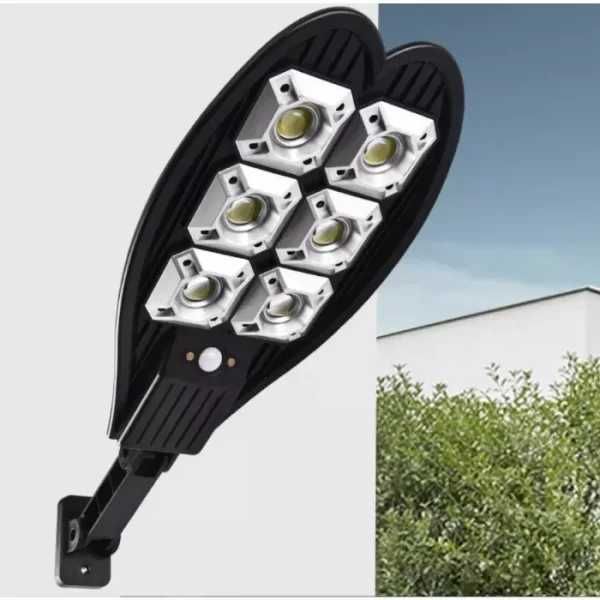 Соларна лампа със сензор за движение и 150 COB диоди