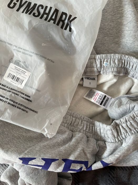 Pantaloni Gymshark Heavy Duty Graphic Loopback