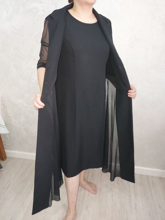 Вечернее черное  платье